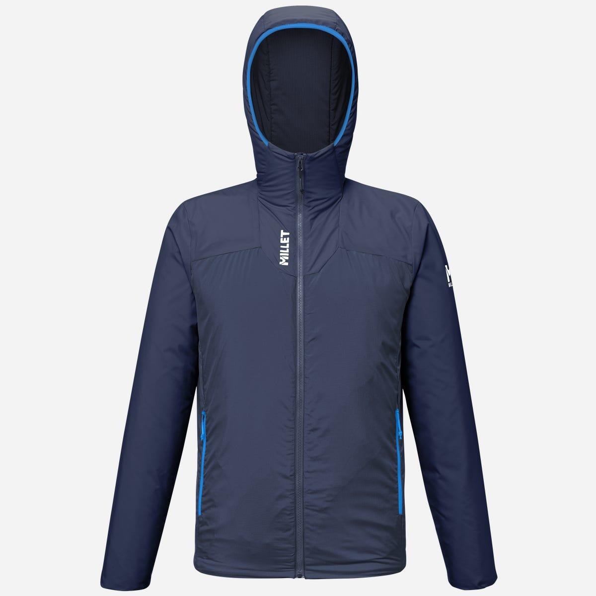 bleu marine.