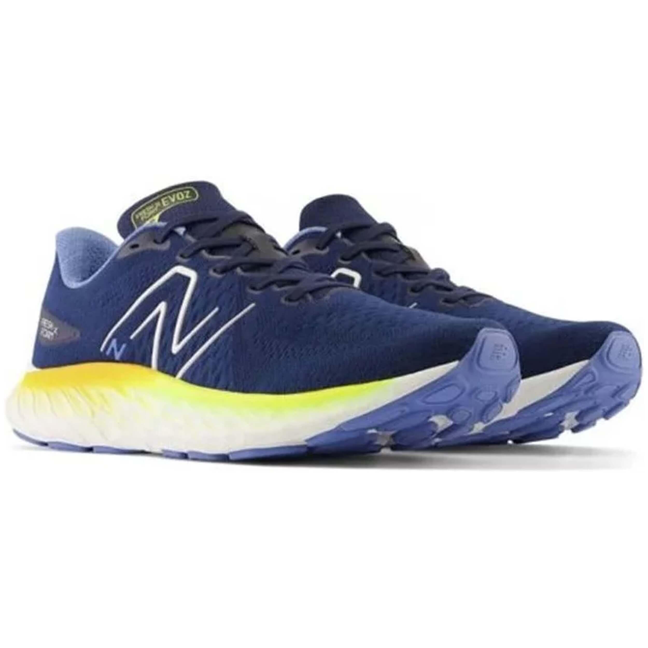 Zapatillas New balance modelo MEVOZLH3 para hombre 5/5