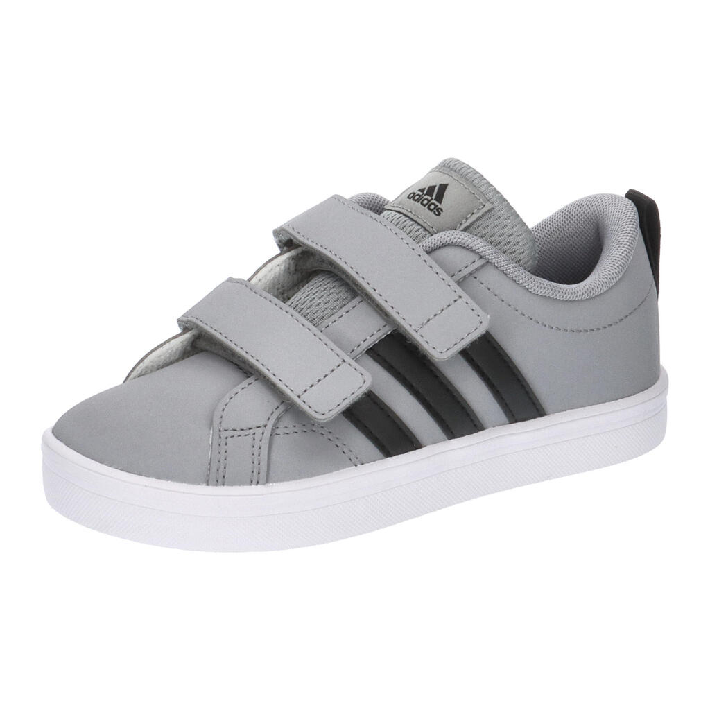 Shoes adidas Pace 2.0 in Grey