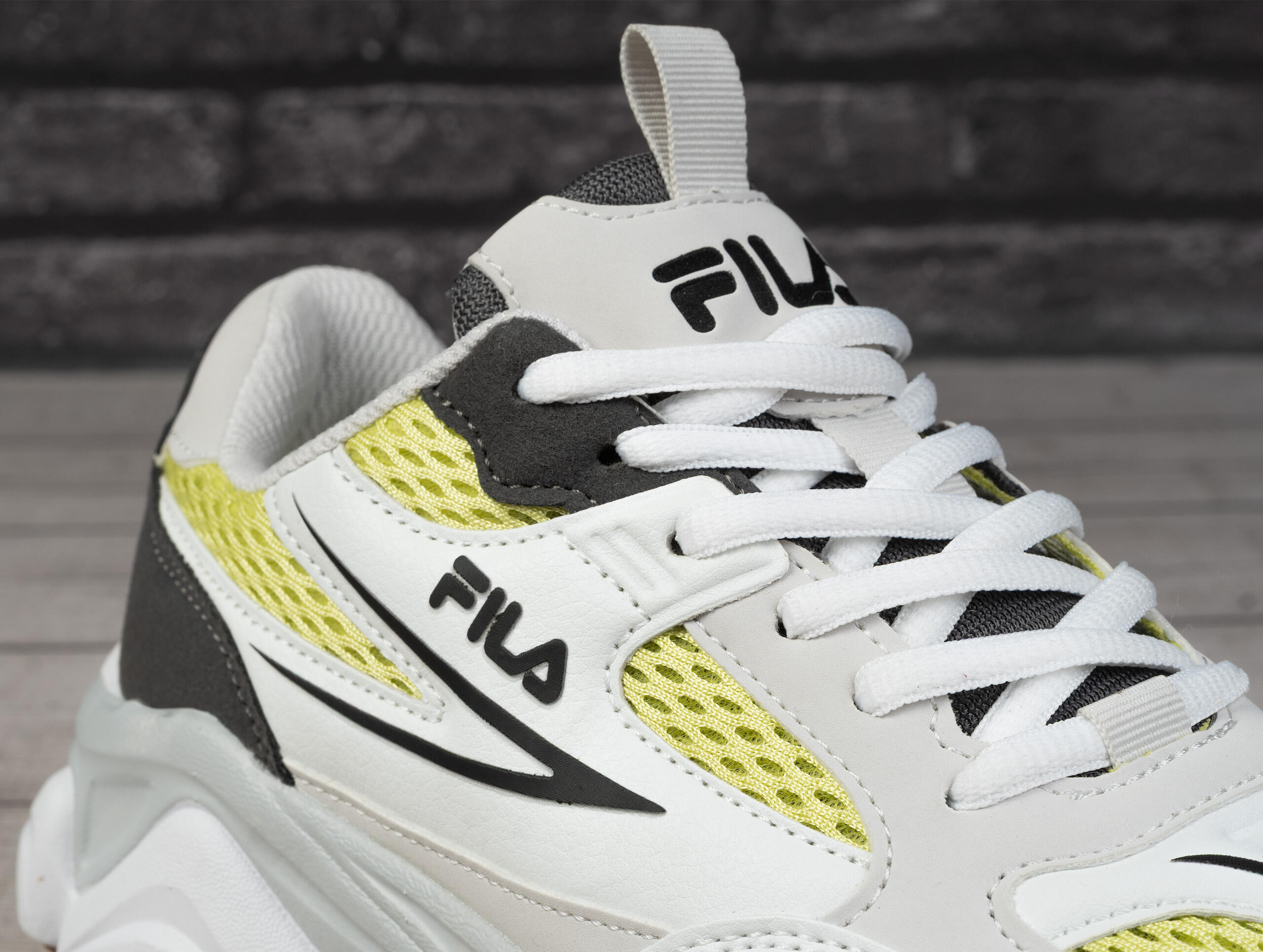 Buty damskie sportowe sneakersy Fila RECADE WMN 6/7