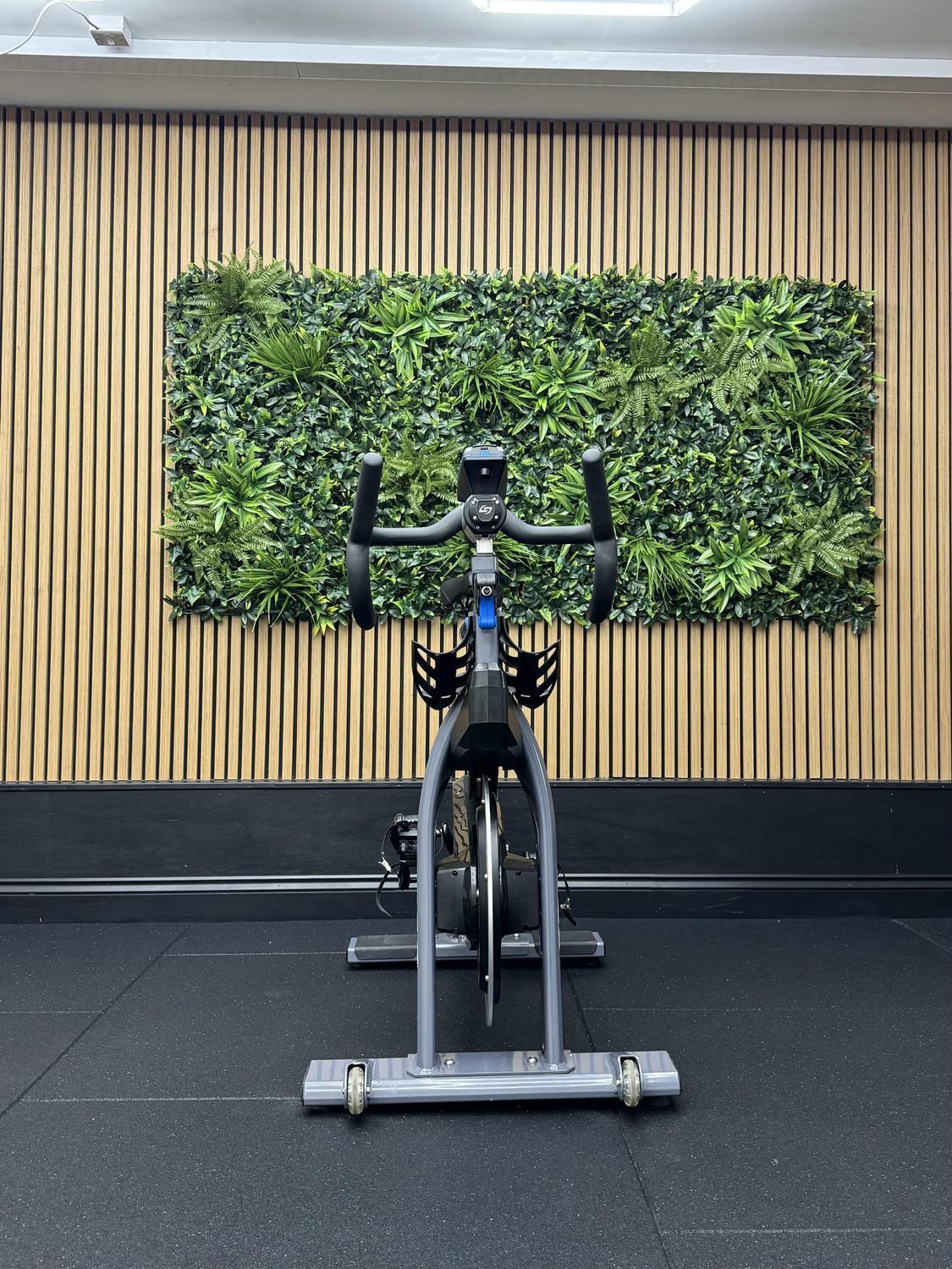 REFRESHED Stages SC3 SIC1 Indoor Spin Bike 4/7