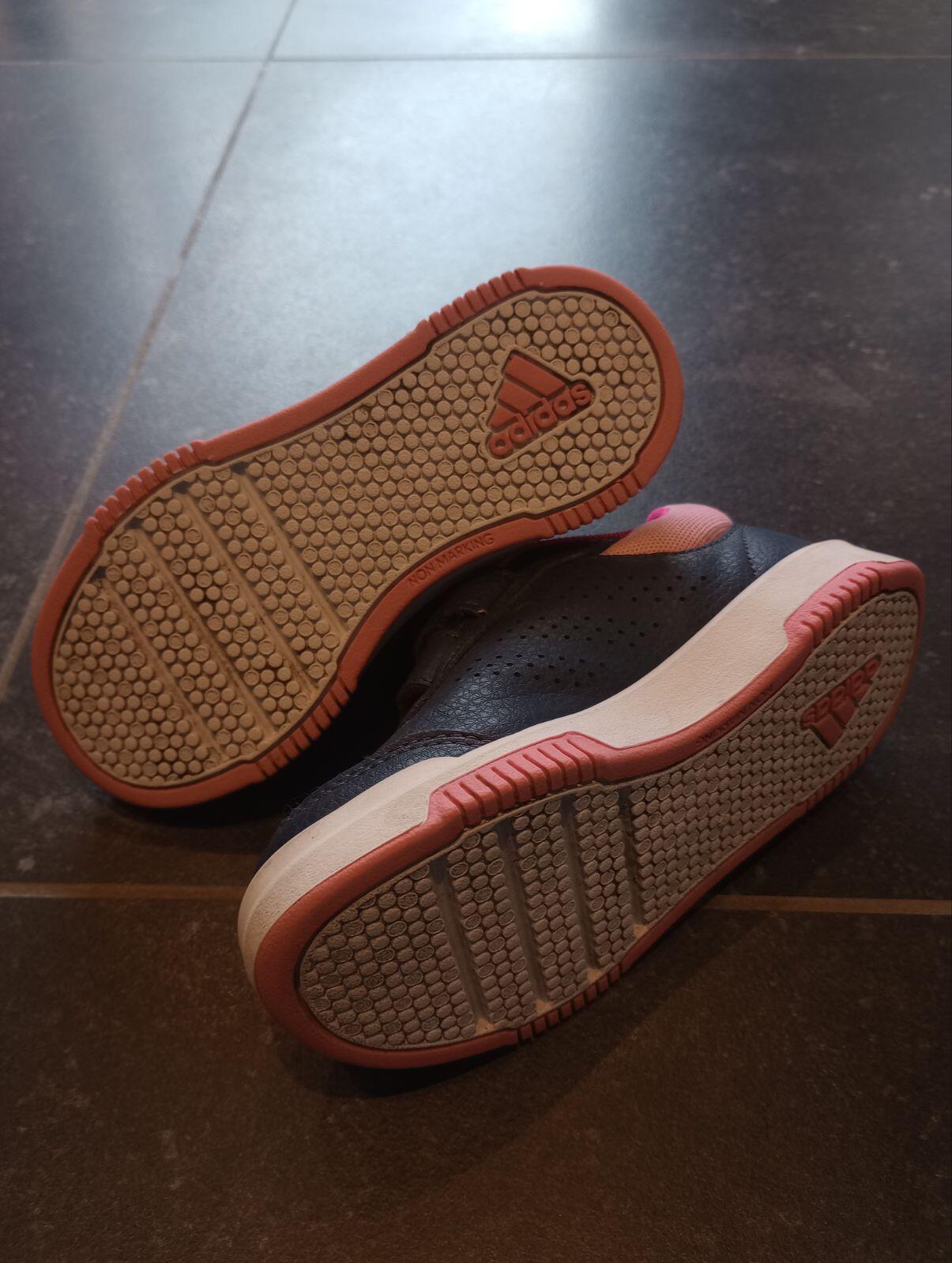 Entre Particuliers - chaussures sport adidas fille 5/6