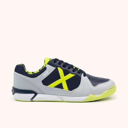 Zapatilla de fútbol sala MUNICH One negro y amarillo