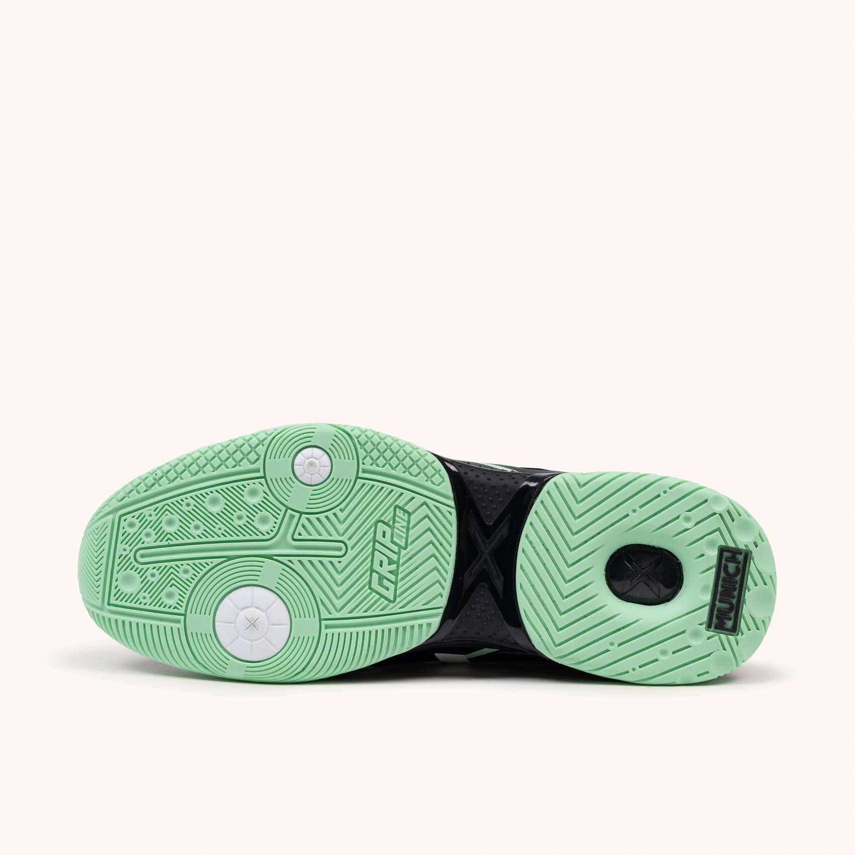 MUNICH ARTOS 105 Zapatillas fútbol sala diseño técnico negro y verde 4/5