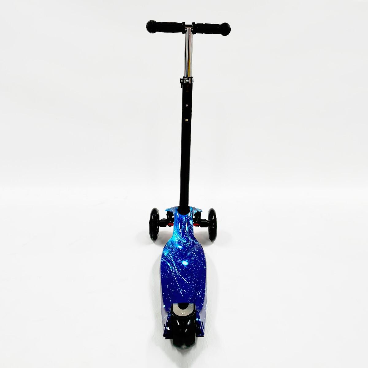 Entwicklungs-Scooter mit 3 Rädern und Lichtern ATAA Flash 3/7