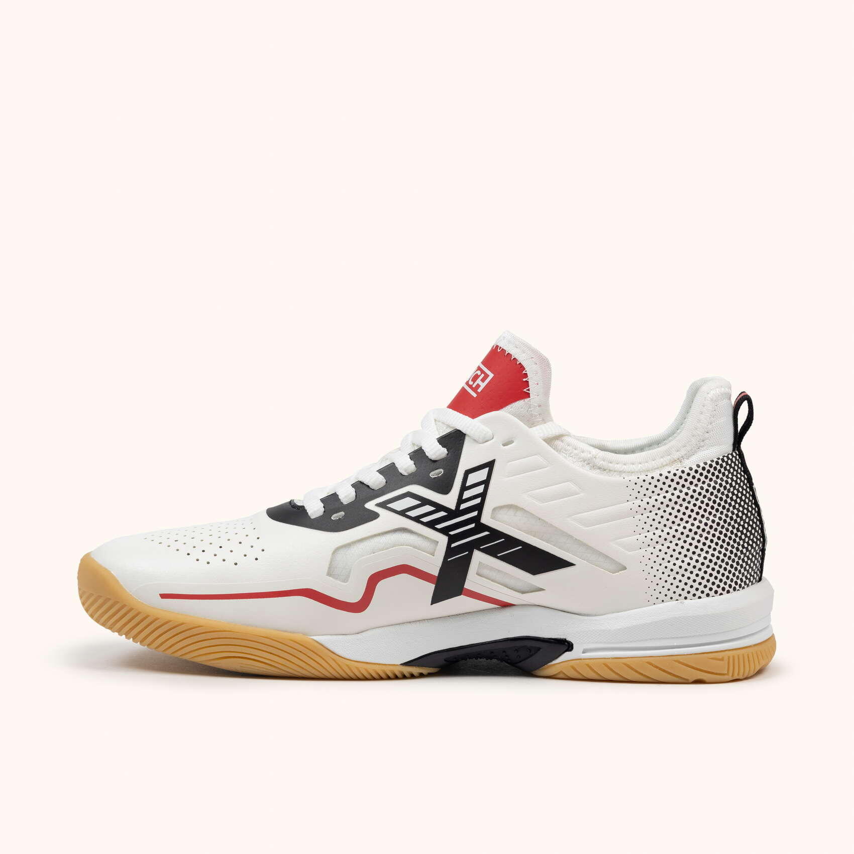 MUNICH ARTOS 106 Zapatillas fútbol sala diseño técnico blanco y negro 3/5