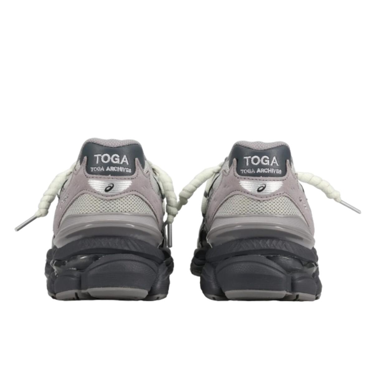 Chaussures  Gel-Cumulus 16 TOGA Grey Black Pure Silver 3/4