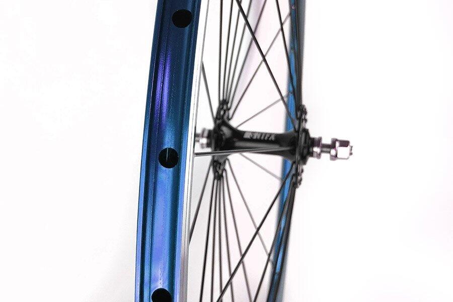 Roue Avant Fixie Origin8 Bleu Adz (Rayon radial) 3/4