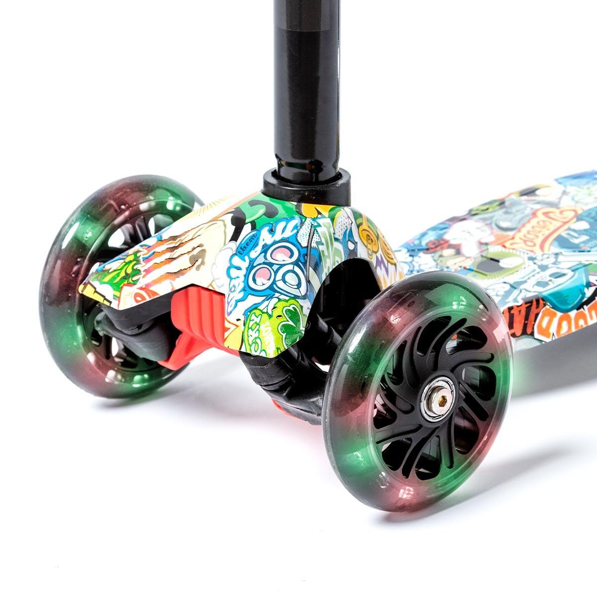 ATAA Flash 3-Rad-Roller für Kinder mit LED-Lichtern und Schwerkraftrotation 2/7