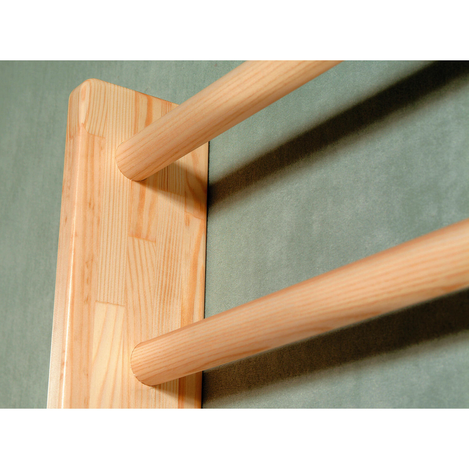 Wall Bars with Pull-up Bar Standard Wall bars: 210x80 cm Turnen / Kunstturnen 3/3
