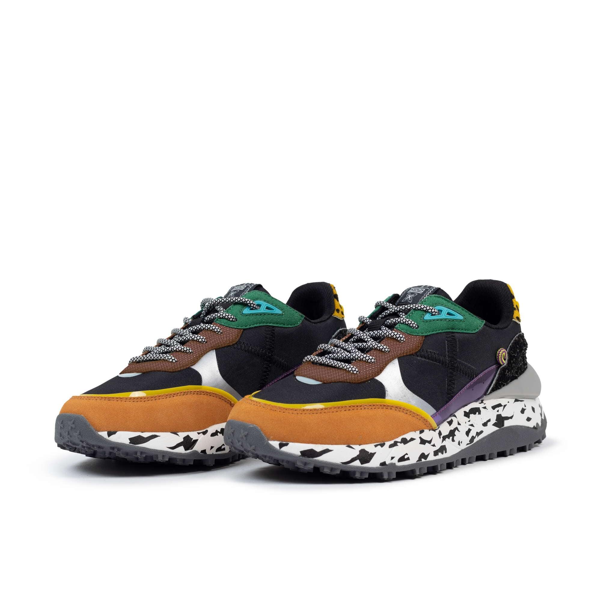 Baskets Munich modèle 8773004 pour femmes 3/5