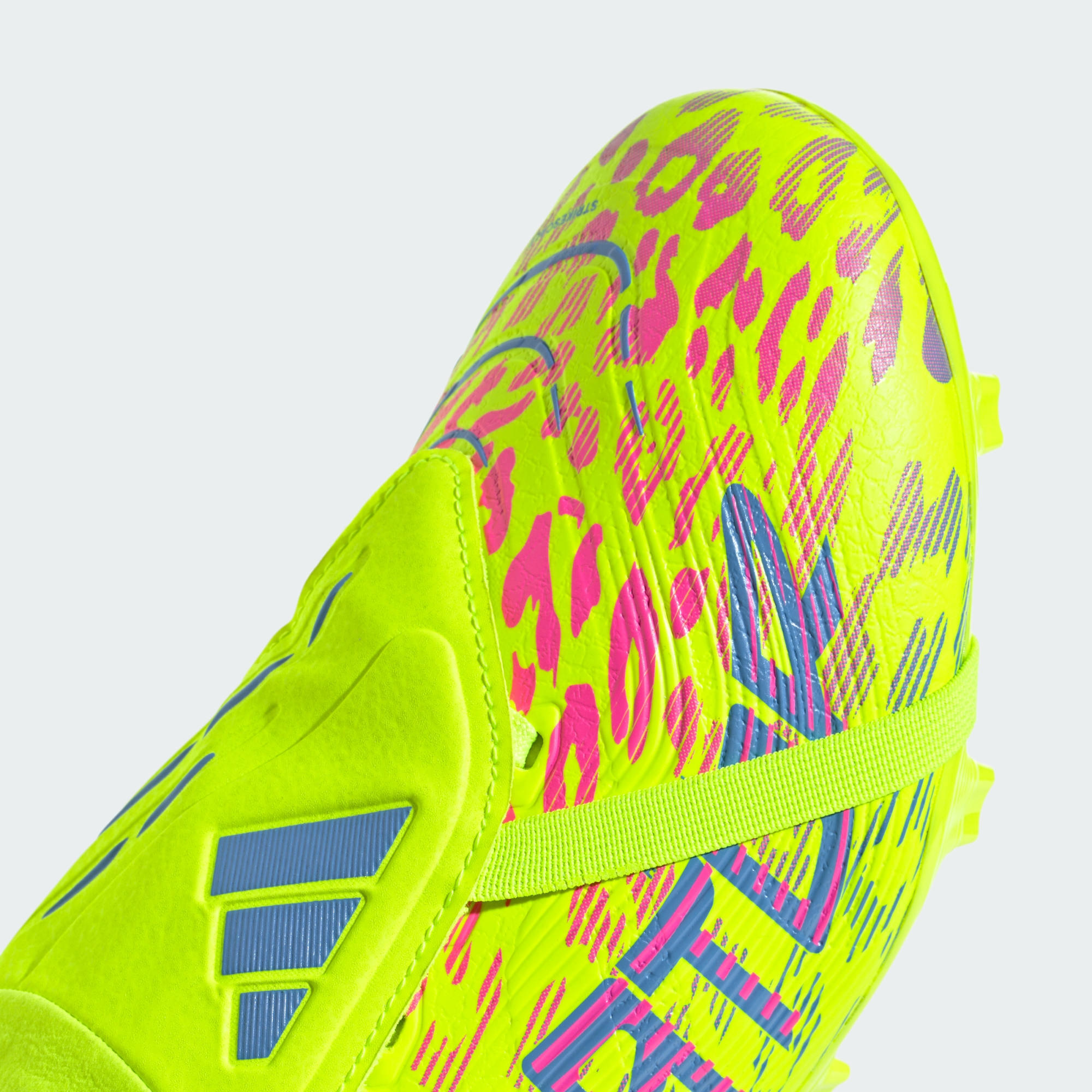 Chaussure Predator languette rabattue Terrain souple/Multi-surfaces 6/7