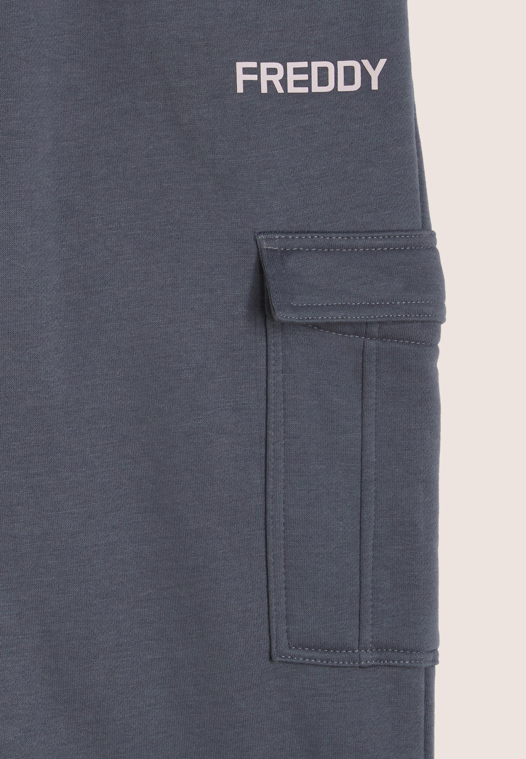 Pantaloni cargo in felpa con tasca applicata 3/3