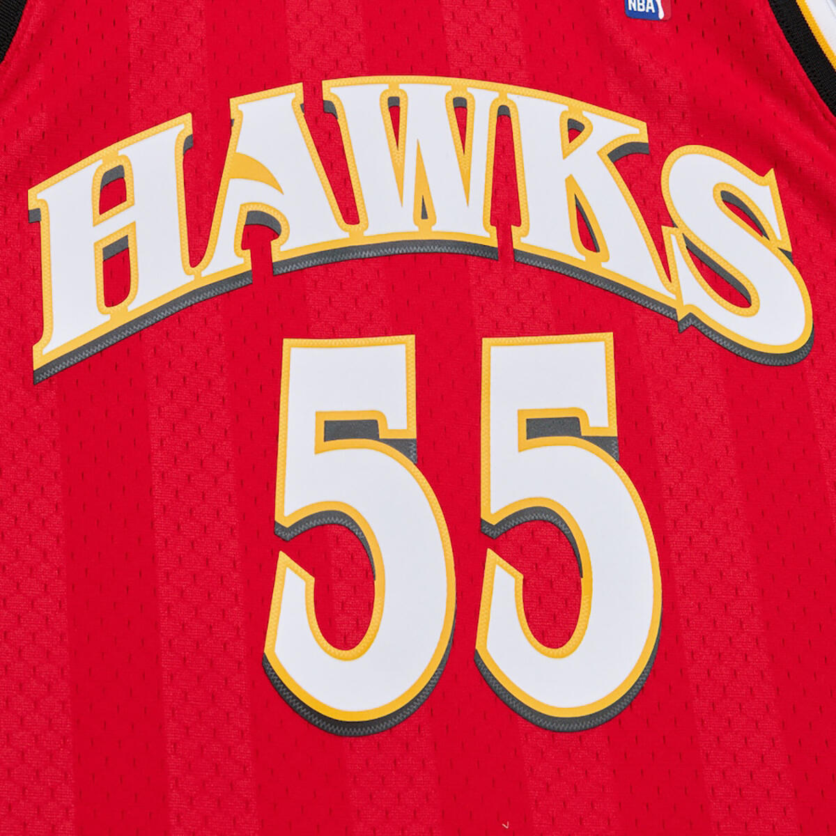 Mitchell & Ness Jersey NBA Dark Hawks 1999 Dikembe Mutombo rot 3/4