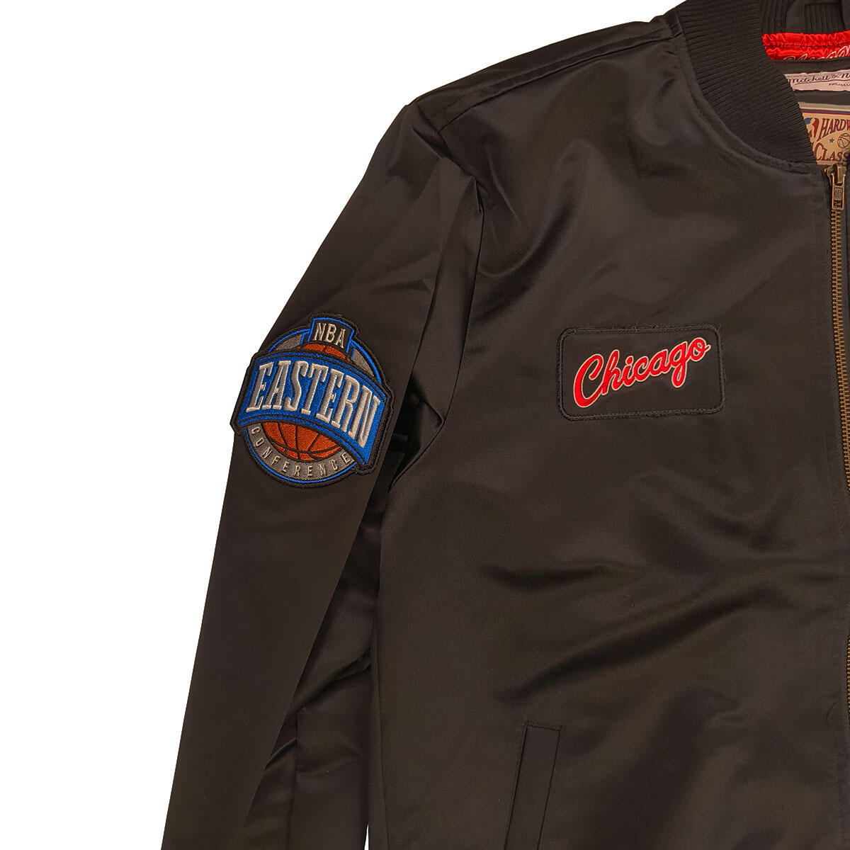Mitchell & Ness Herren Jacke Chicago Bulls Team Leader Satin schwarz 4/4