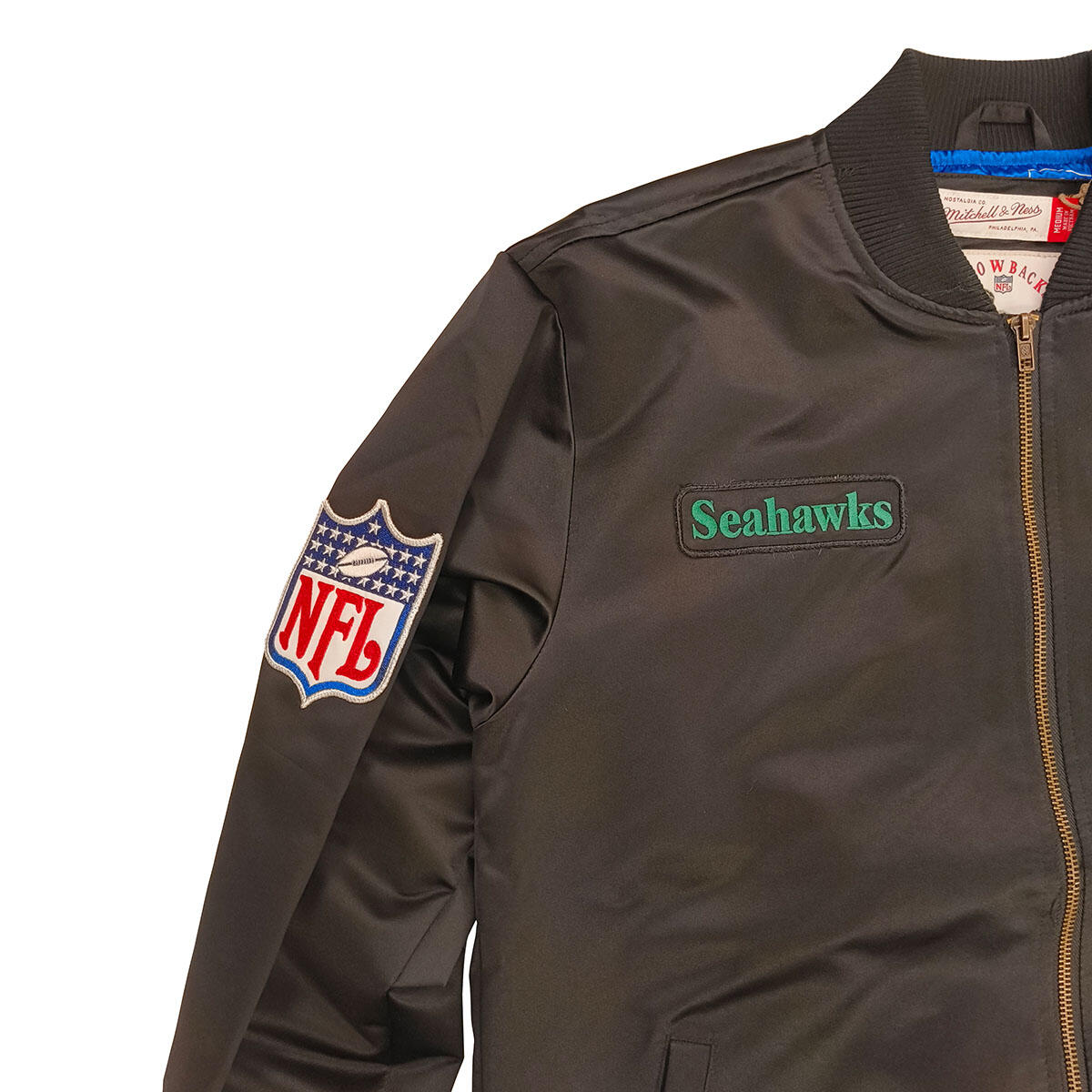 Mitchell & Ness Herren Jacke Seattle Seahawks Team Leader Satin Bomber schwarz 4/4