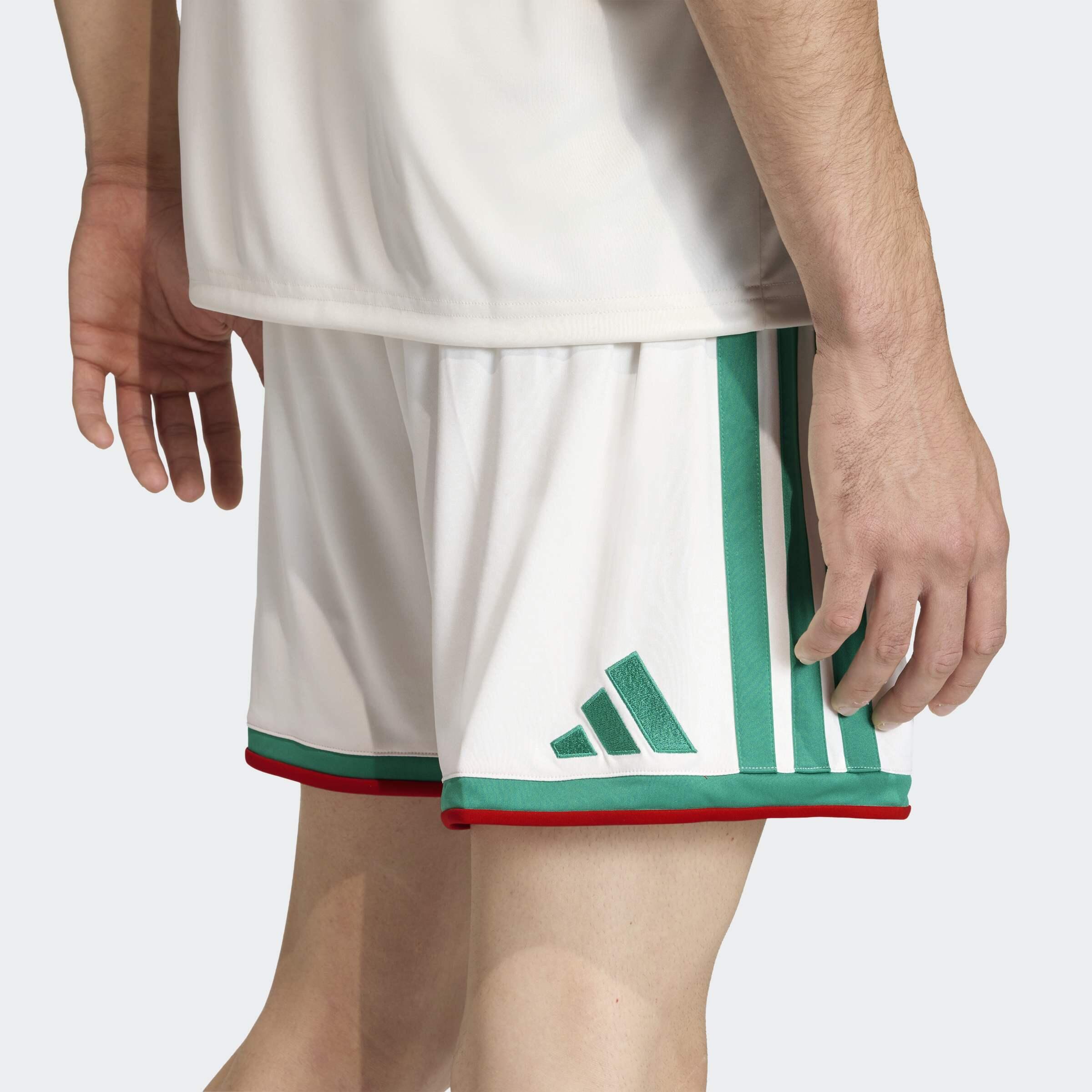 Short Home Algeria 26 6/7