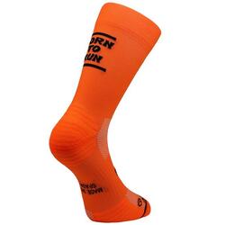 BORN TO RUN ORANGE - CHAUSSETTE DE COURSE
