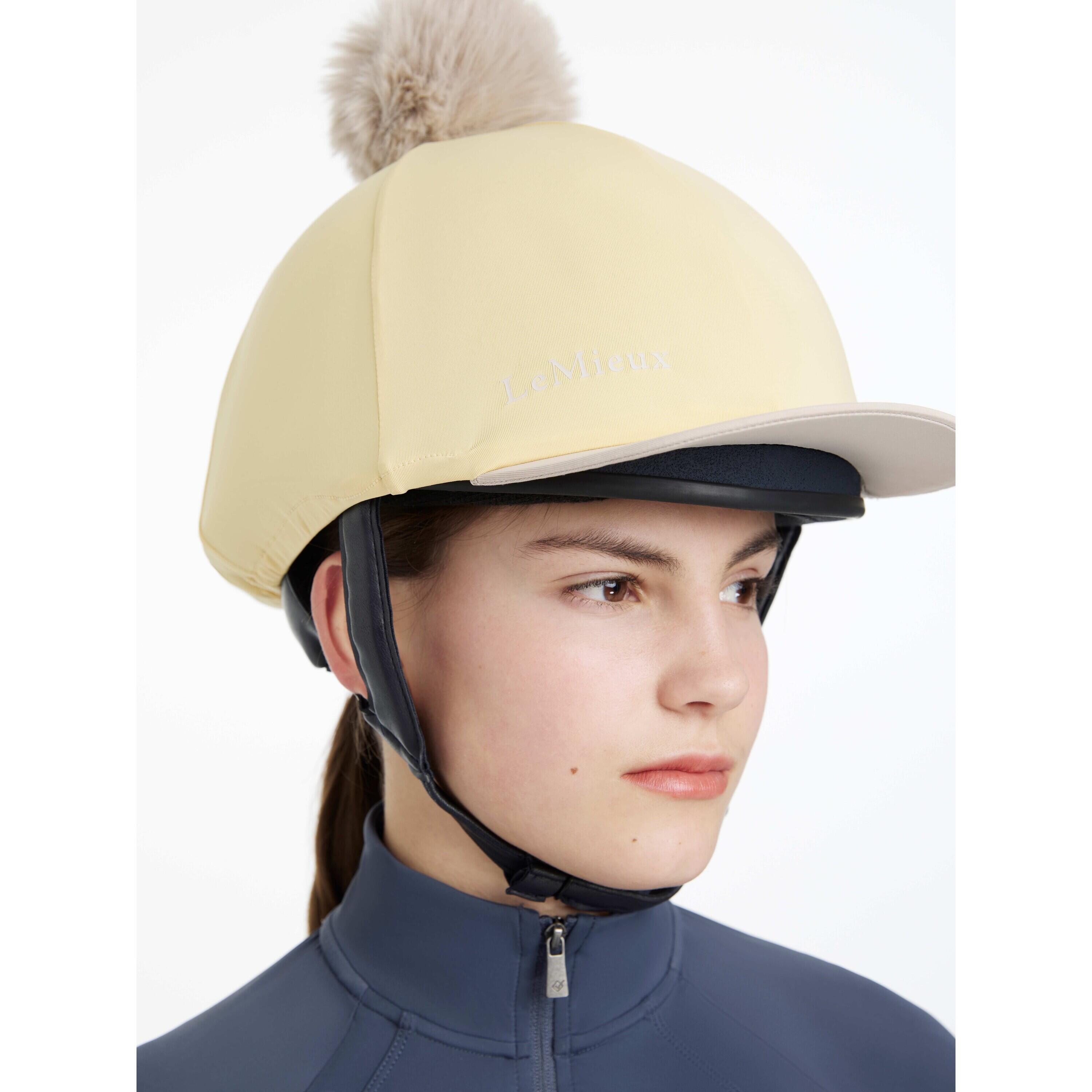 Reithelm Haube Pom Frau LeMieux 3/5