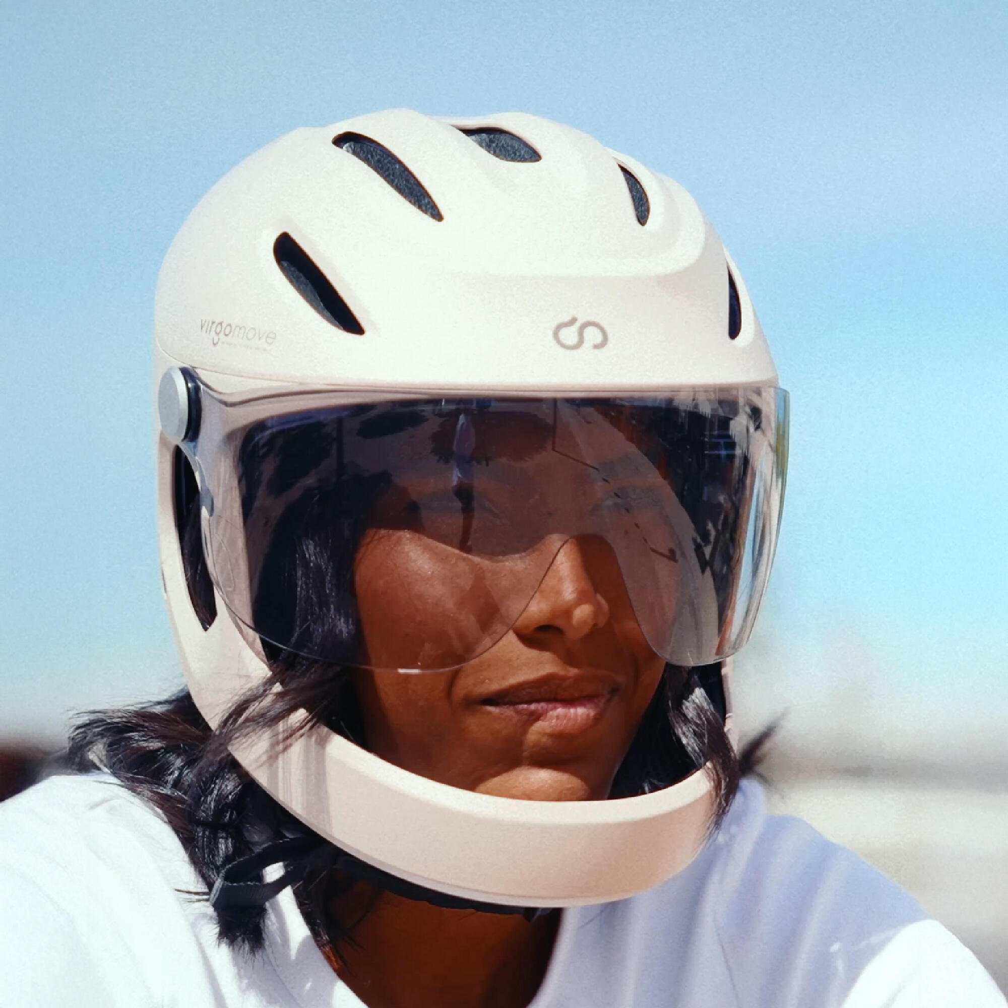 Virgo Integral Beige - Casque Intégral Urbain avec visière et phare arrière 7/9