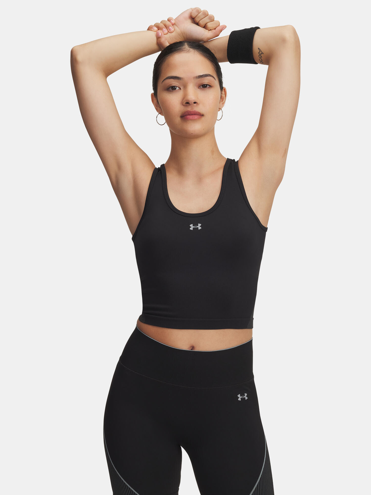 UNDER ARMOUR picture
