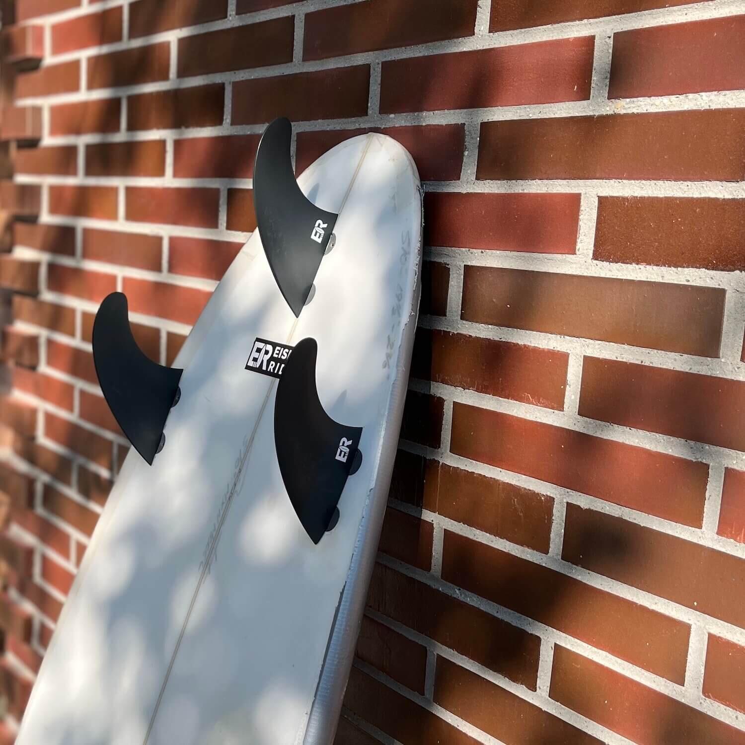Surfboard Finnen FCS Bio-Based Thruster Set Medium mit Fin Key 3/4