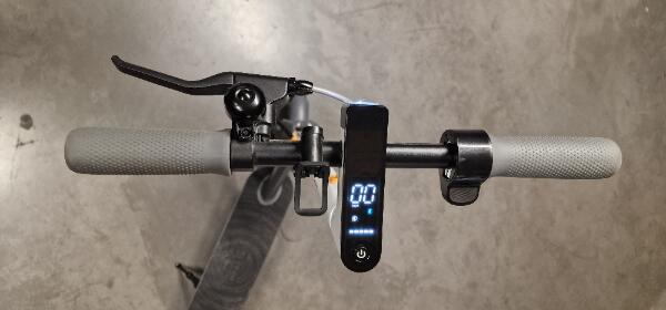 Entre Particuliers - Trottinette électrique OLSSON ADVANCED 2024 500W 1 4/7