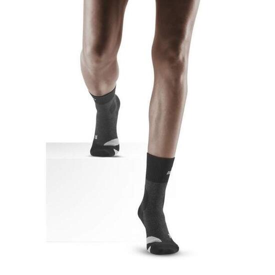Wadenlange Kompressionssocken zum Wandern aus Merino für Frauen CEP Compression