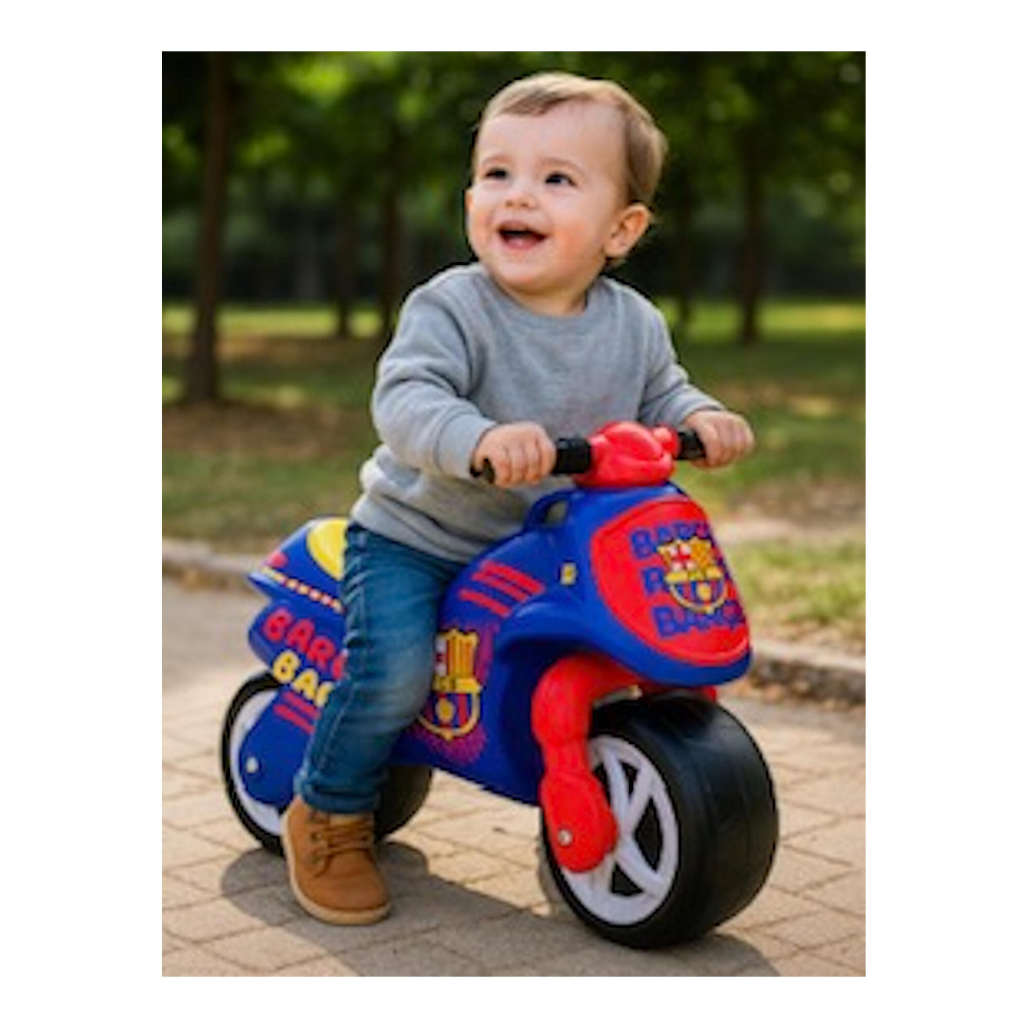 PASSEIO DE MOTOCICLETA PARA BEBÊS E CRIANÇAS F.C. BARCELONA 5/6