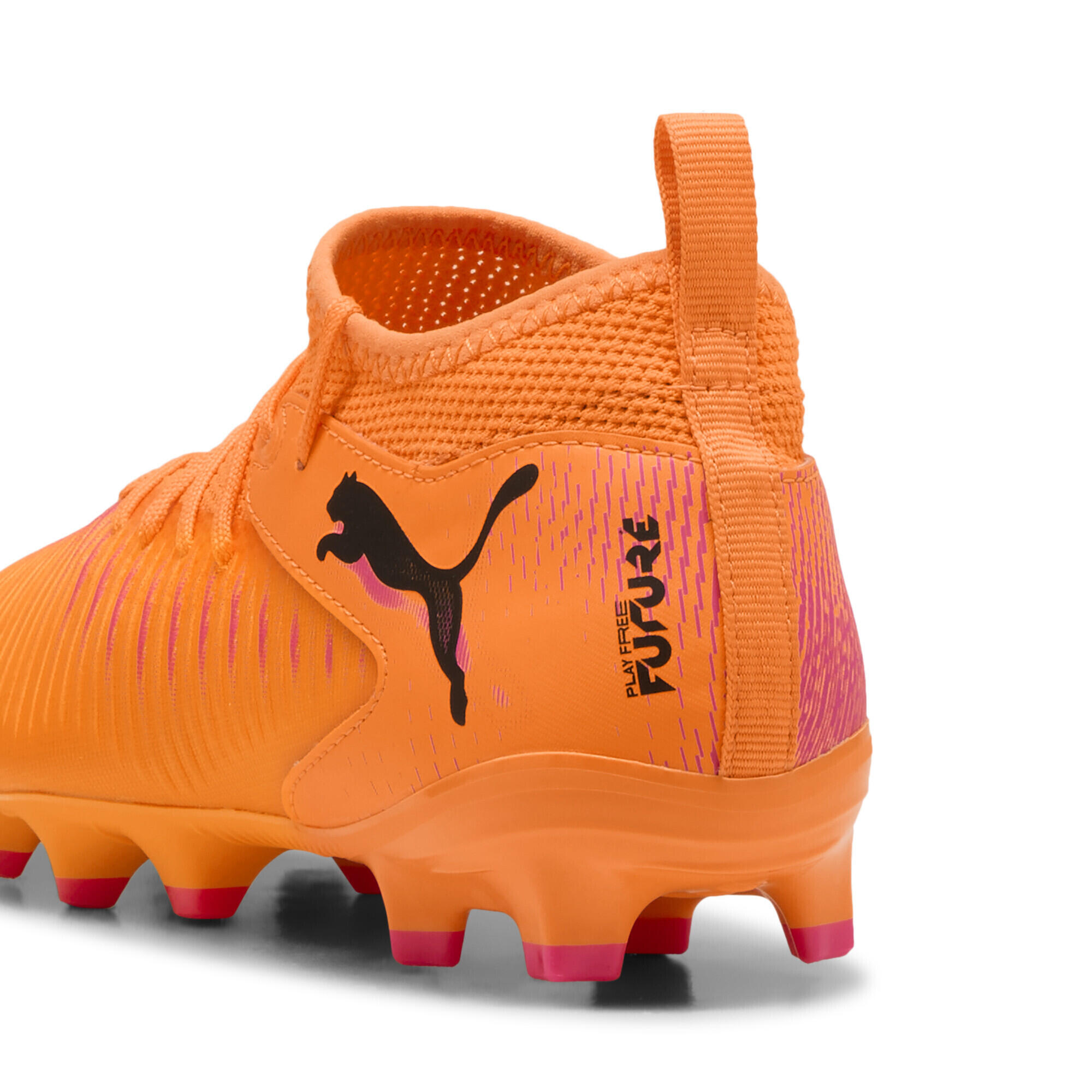 Młodzieżowe buty piłkarskie FUTURE 8 MATCH FG/AG PUMA