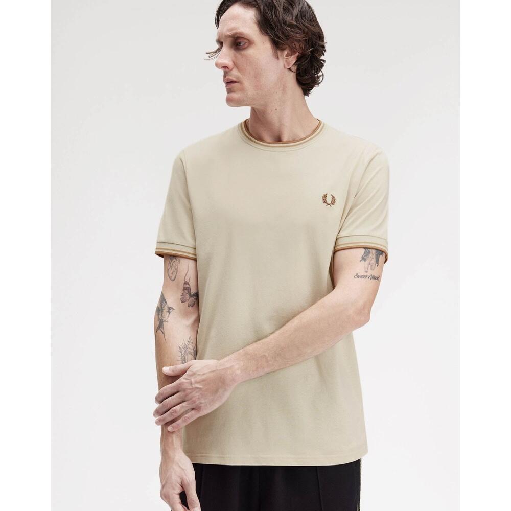 T-shirt Fred perry modèle M1588Z53 pour homme 2/5