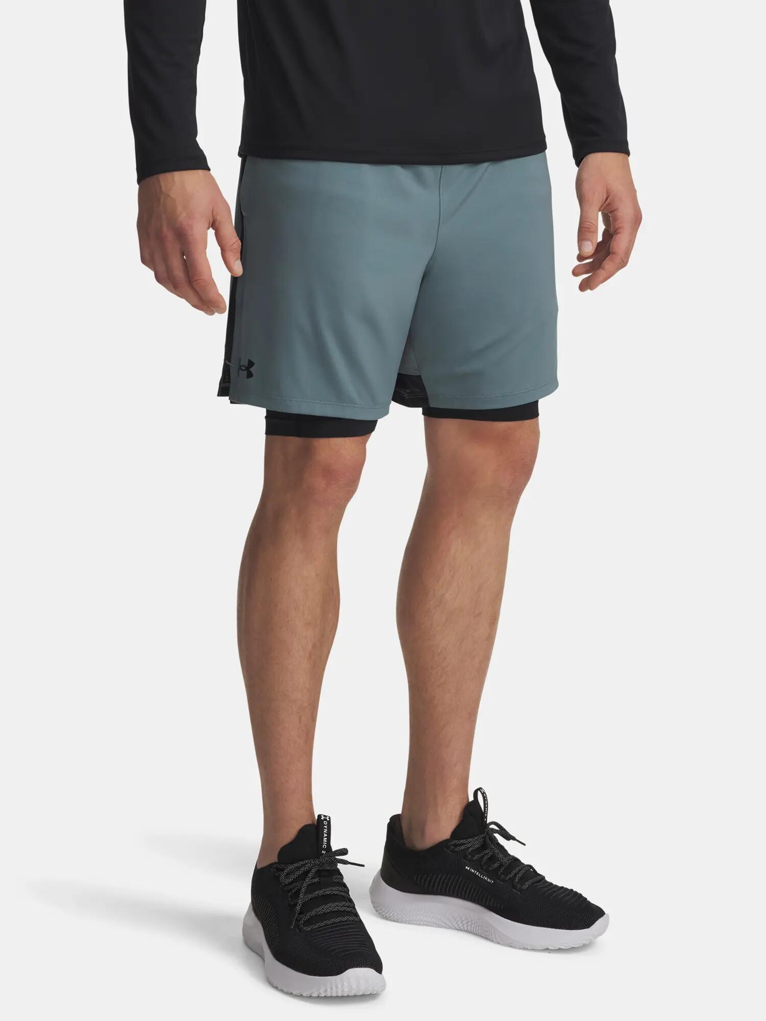 UNDER ARMOUR picture