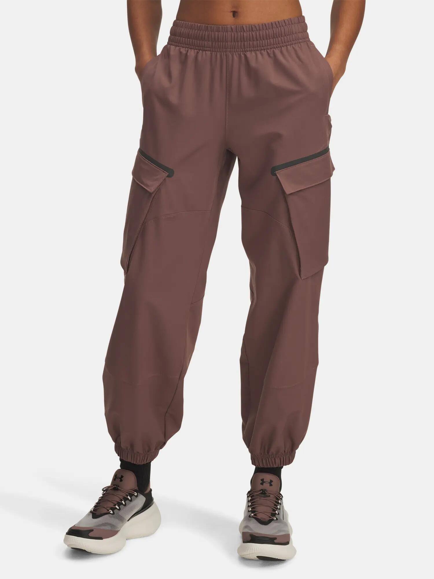 UNDER ARMOUR picture