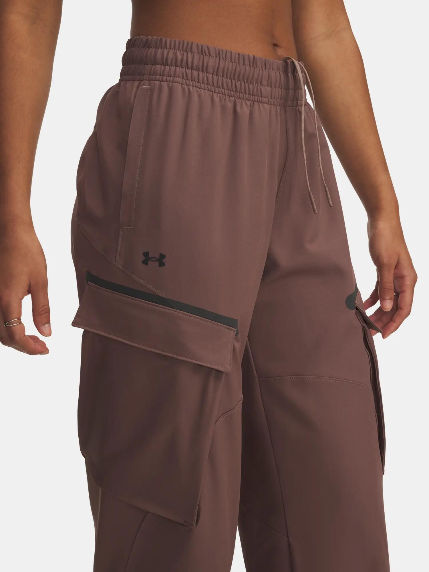 Női sportnadrág Under Armour UA Unstoppable Cargo Pants-BRN 3/4
