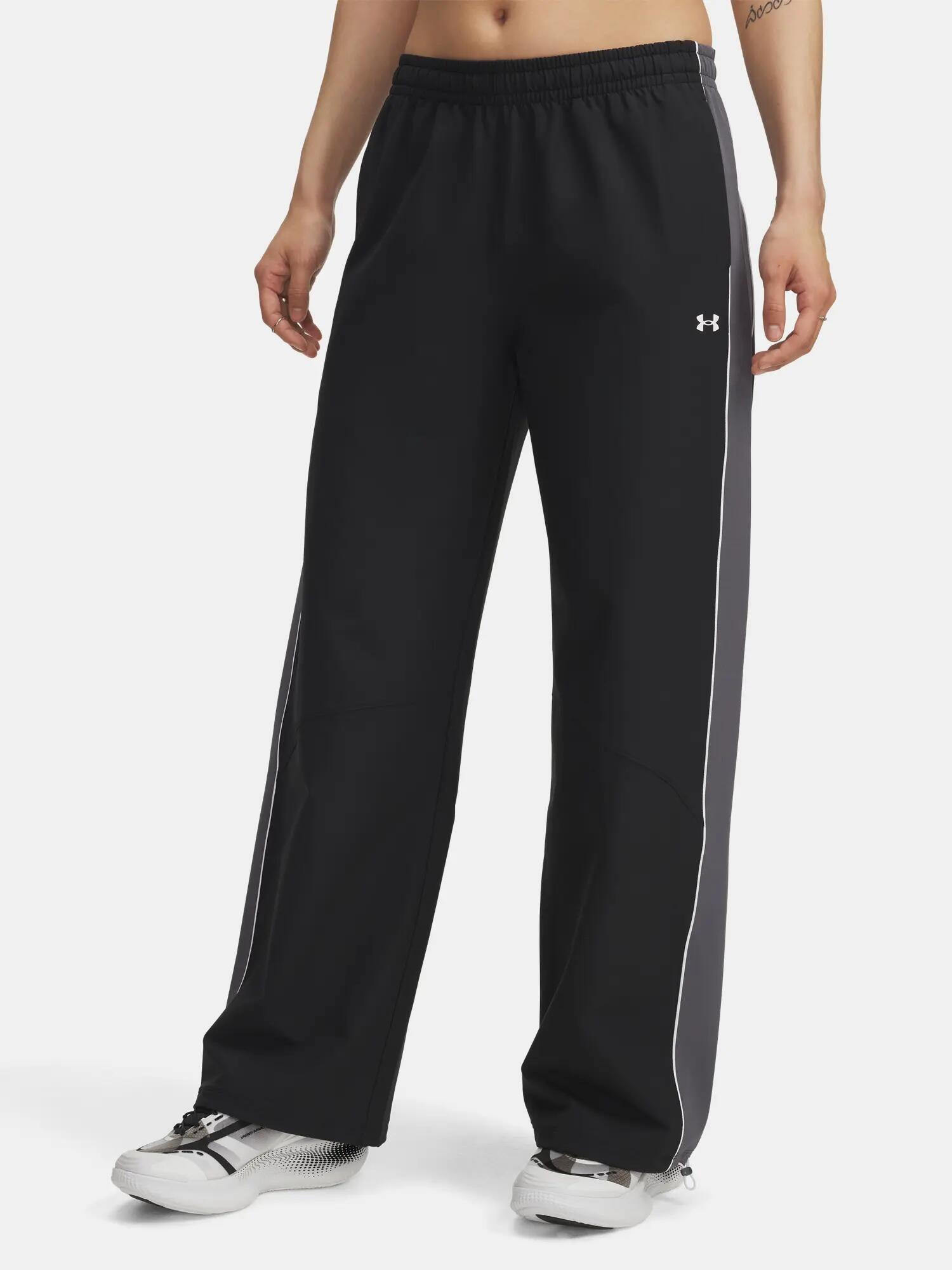 UNDER ARMOUR picture