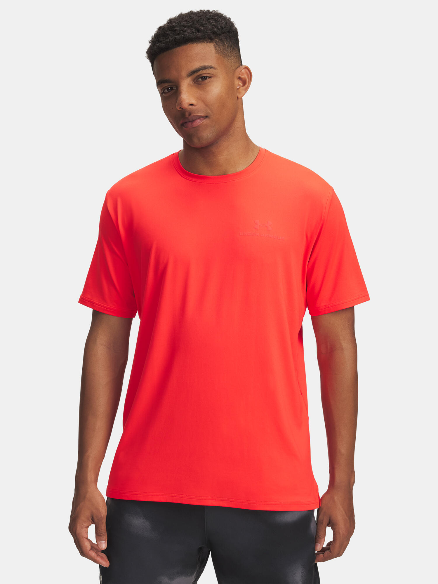 UNDER ARMOUR picture