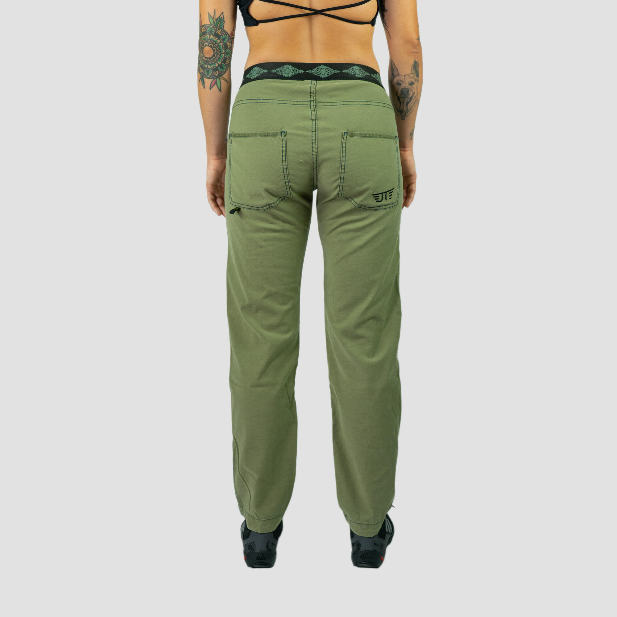 Tarya Khaki Woman Salbing 2/7