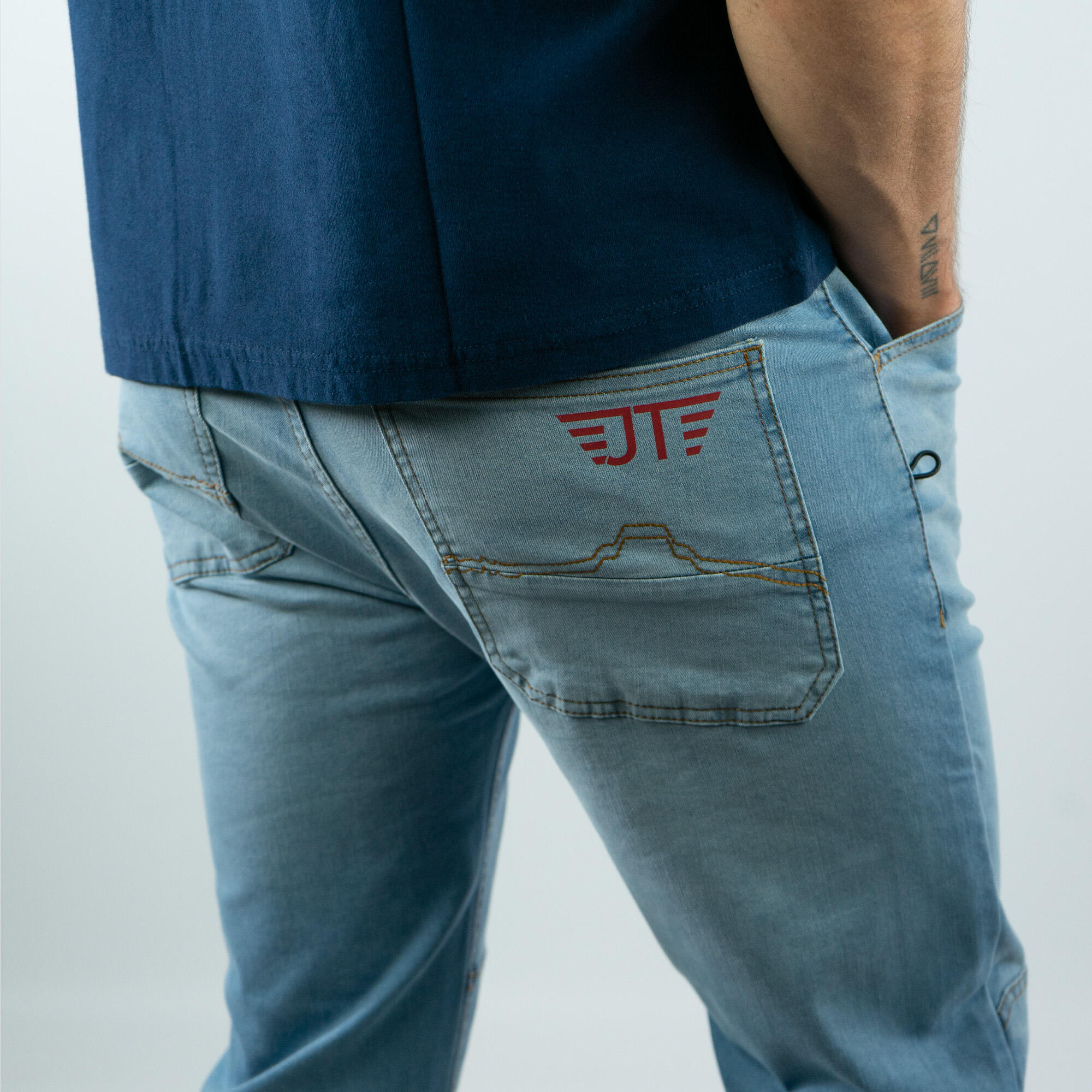 Grimpant en jeans rocheux Riolita 5/7
