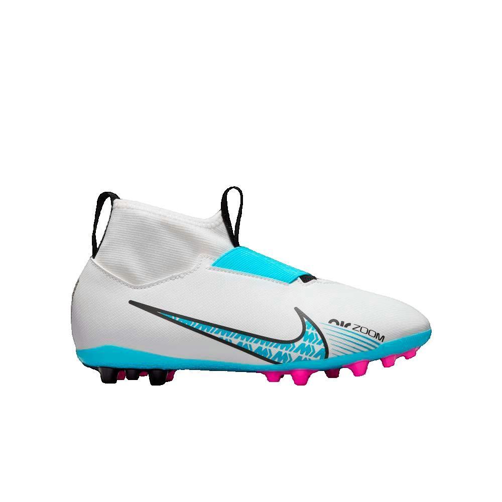 NIKE picture