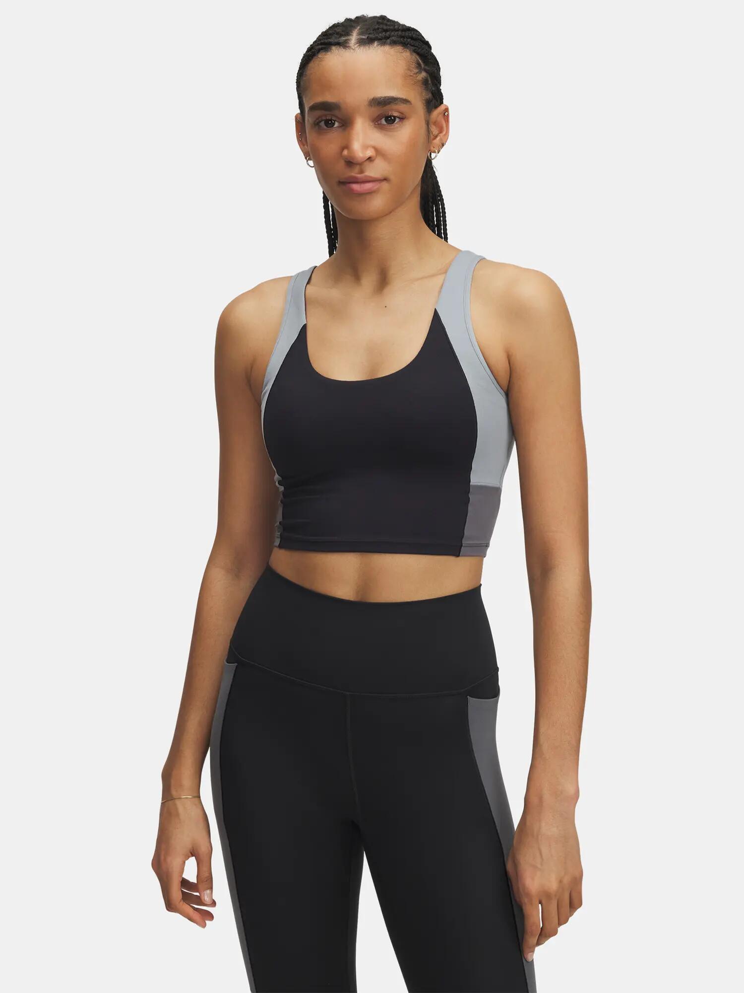 UNDER ARMOUR picture