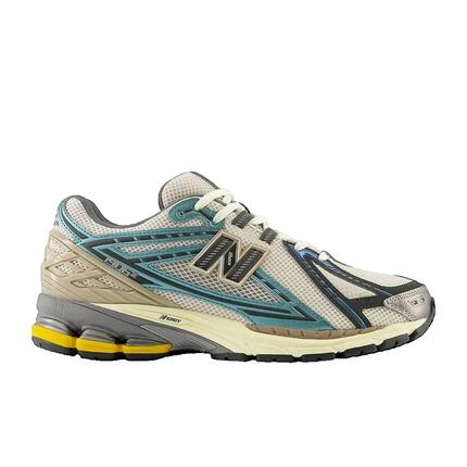 Chaussures sport New Balance 1906R vert confortables