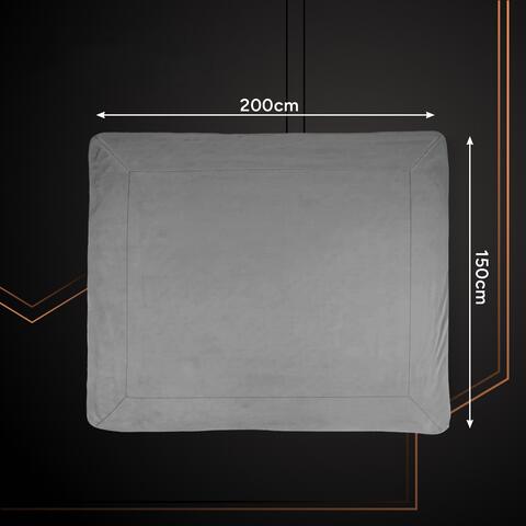Patura pufoasa, dimensiune 150 x 200 cm, calduroasa si confortabila, poliester
