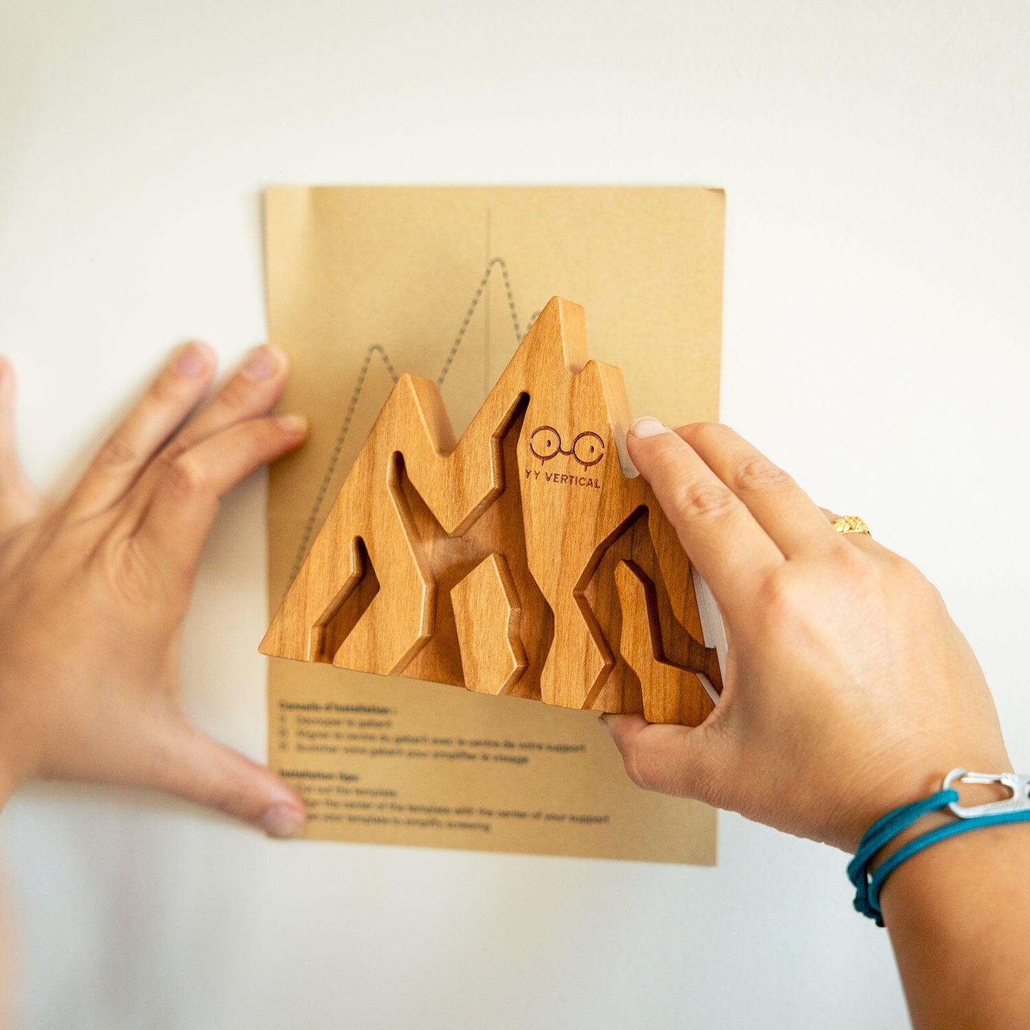 Wand-sleutelhouder Key Holder Mountain – kliminspiratie decor in kersenhout 3/7