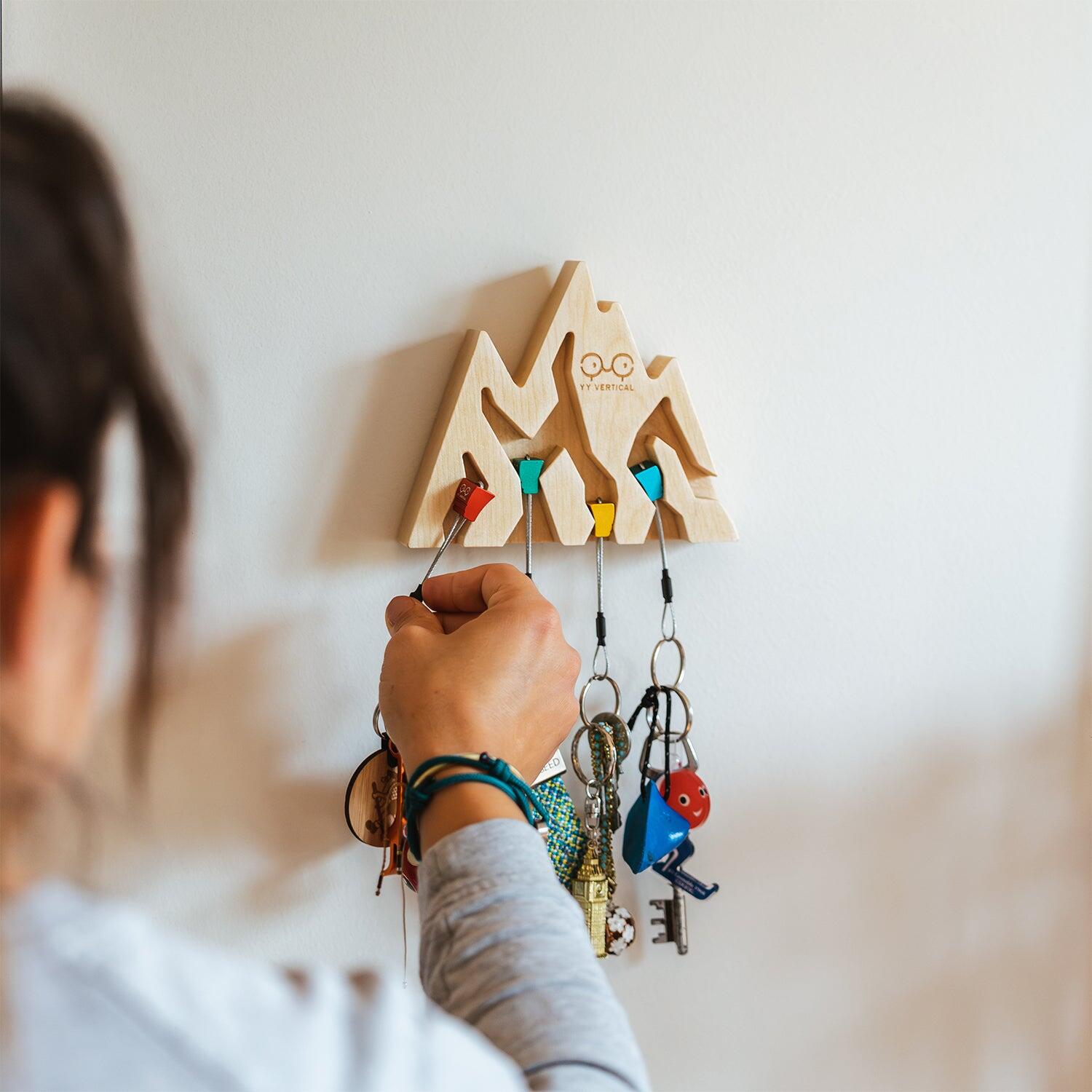 Wand-sleutelhouder Key Holder Mountain – kliminspiratie decor in esdoornhout 2/7
