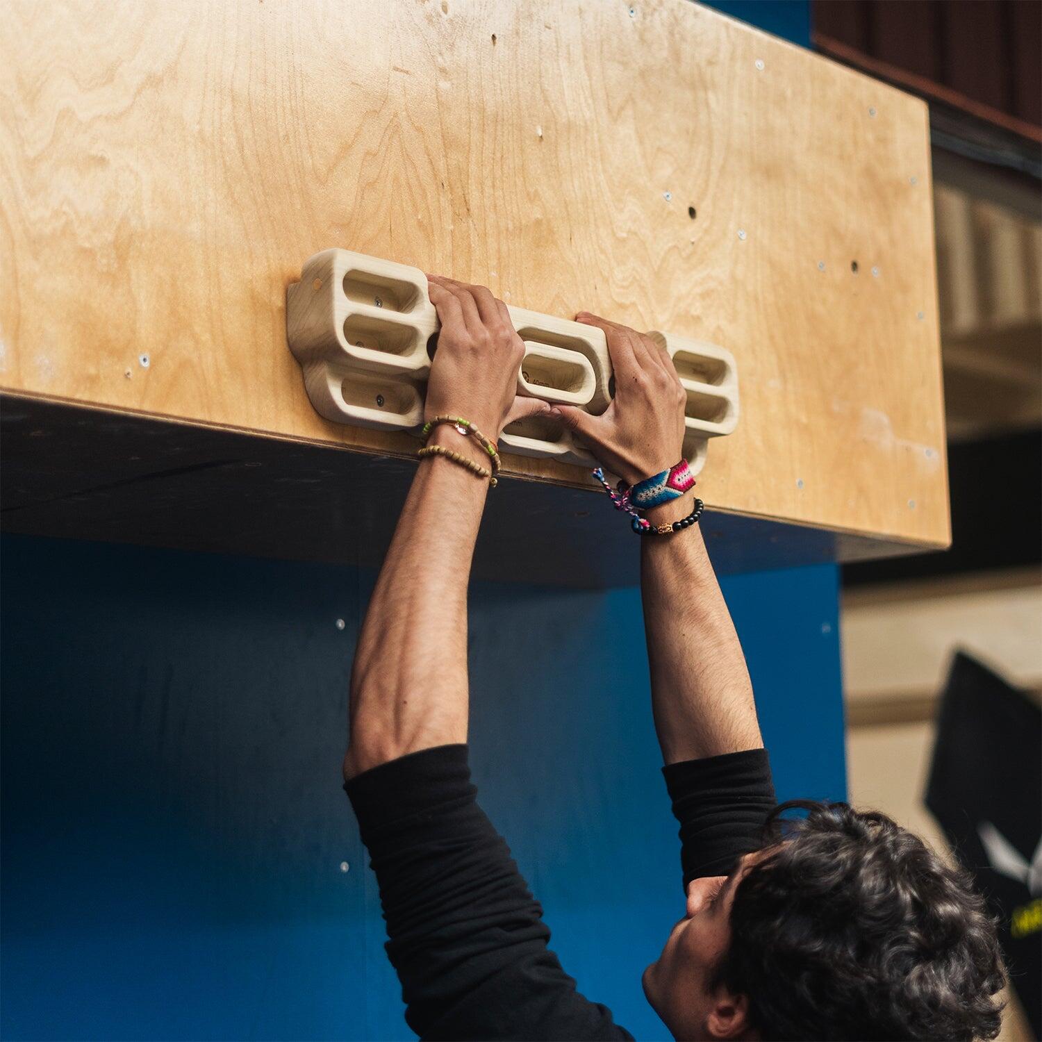 Poutre d’escalade VerticalBoard First pour grimpeurs débutants à intermédiaires 6/8