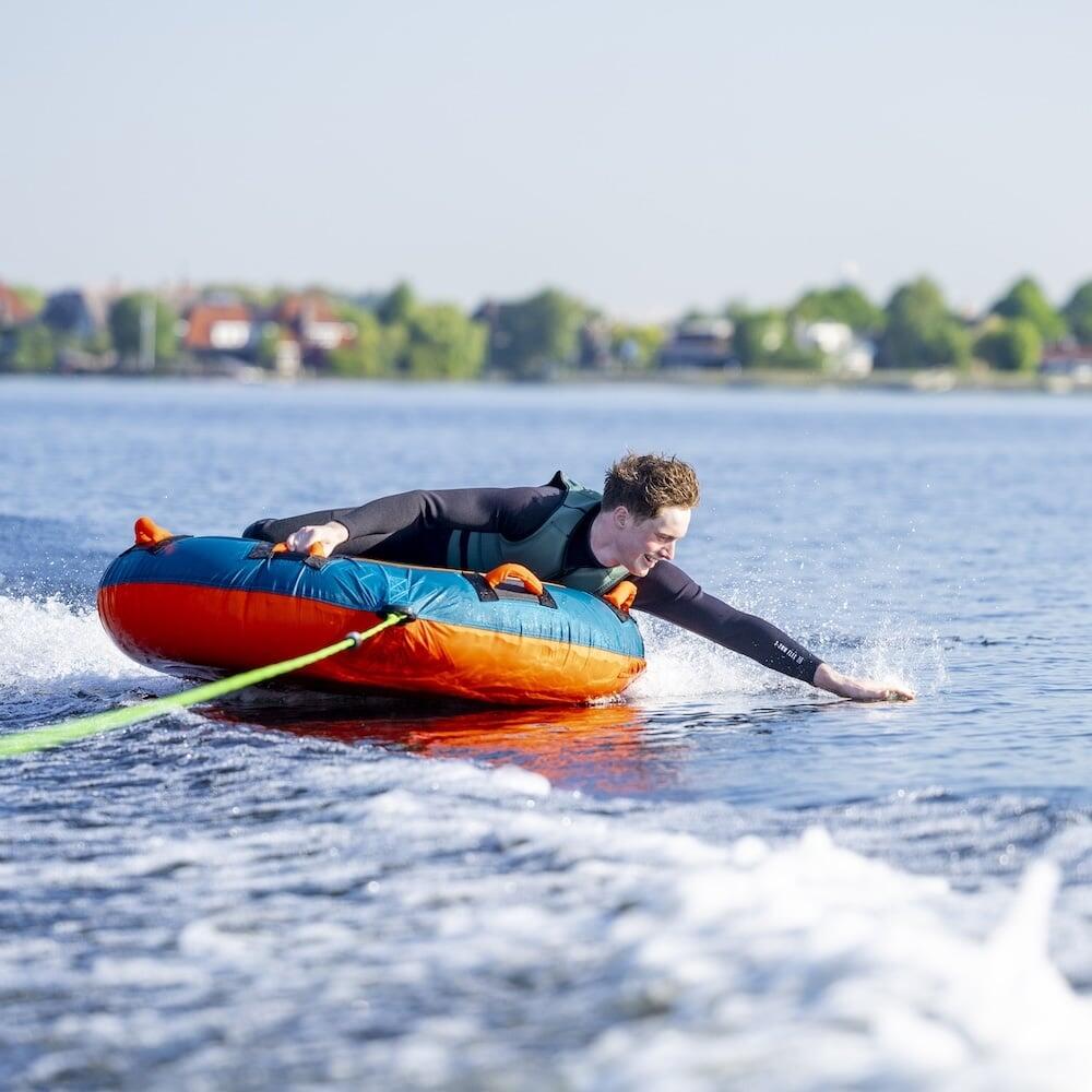 Stardupp Essie Pro Funtube - 1 á 2 Persoons - Opblaasband voor achter de boot 4/7