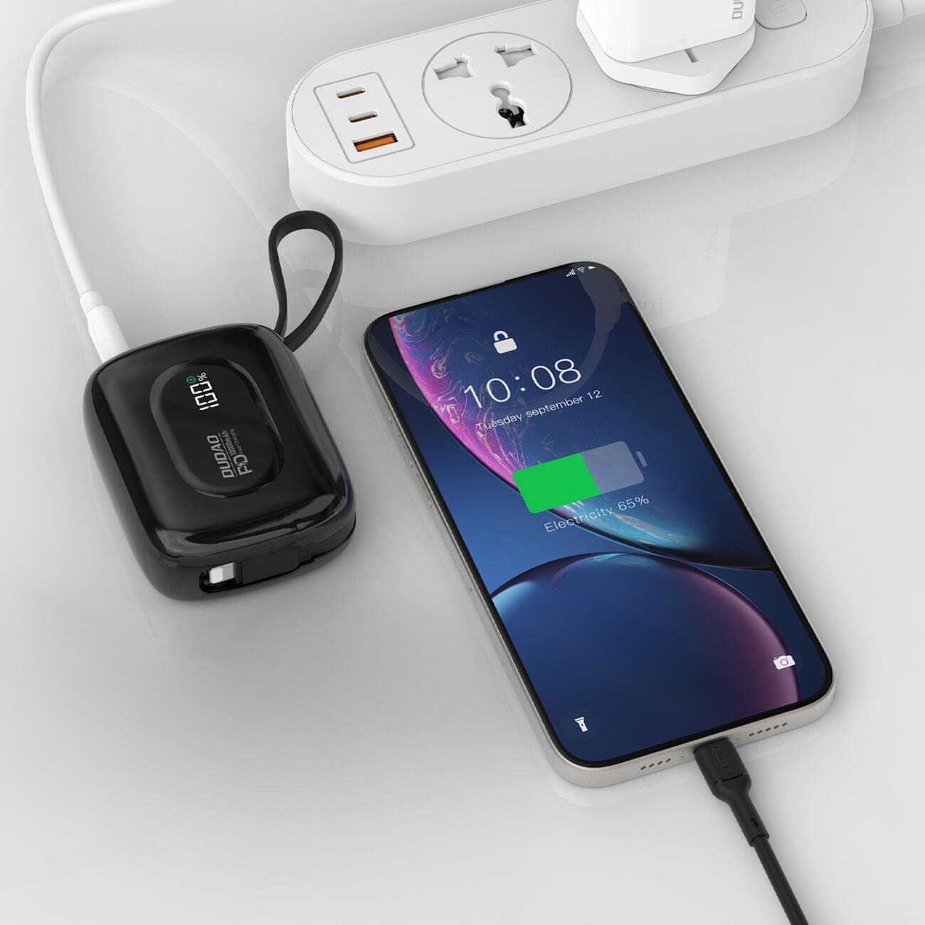 Powerbank Dudao k32 22,5W 10000 mAh z wbudowanym kablem usb-c/lightning 6/7