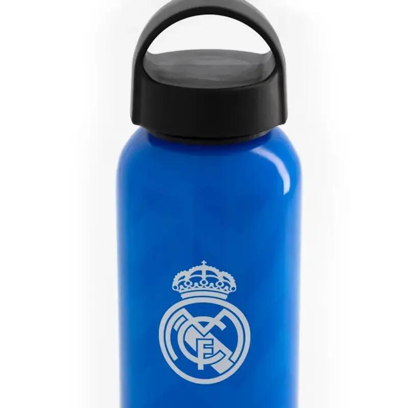 Die hellblaue Trinkflasche von Real Madrid für die Saison 2025/26 3/3