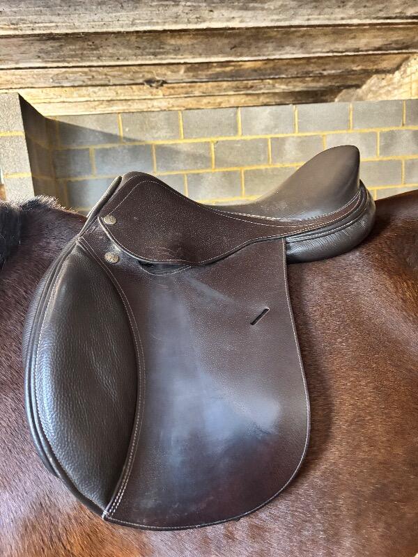 Entre Particuliers - Selle TdeT 16.5p 3/7