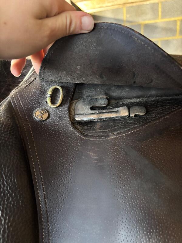 Entre Particuliers - Selle TdeT 16.5p 2/7
